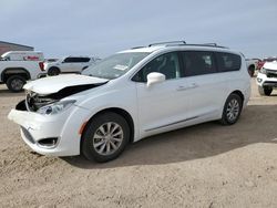 Chrysler Vehiculos salvage en venta: 2019 Chrysler Pacifica Touring L