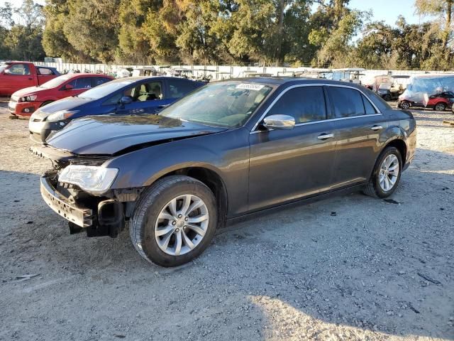 2016 Chrysler 300 Limited