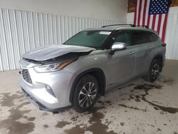 Toyota salvage cars for sale: 2023 Toyota Highlander Hybrid XLE