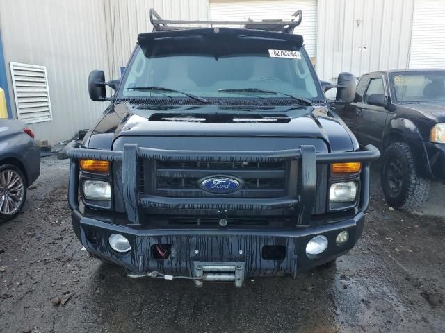 2014 Ford Econoline E350 Super Duty Van