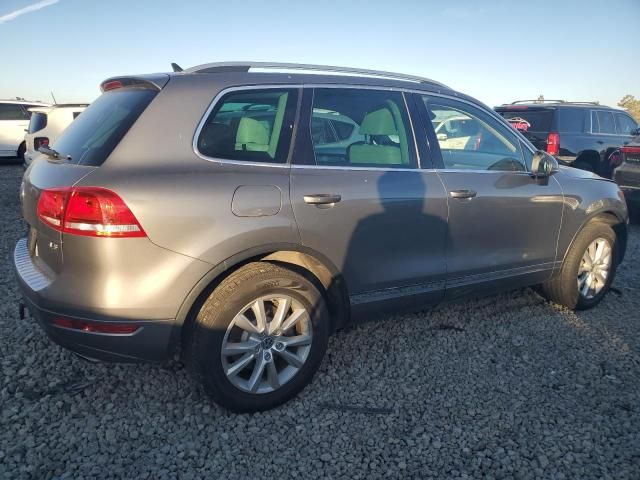 2013 Volkswagen Touareg V6