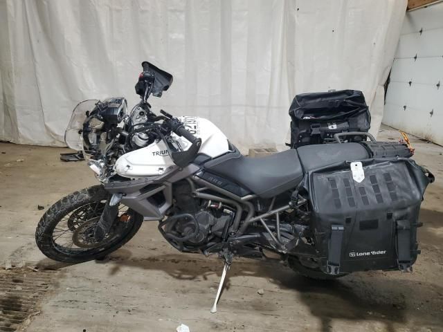 2015 Triumph Tiger 800XCX