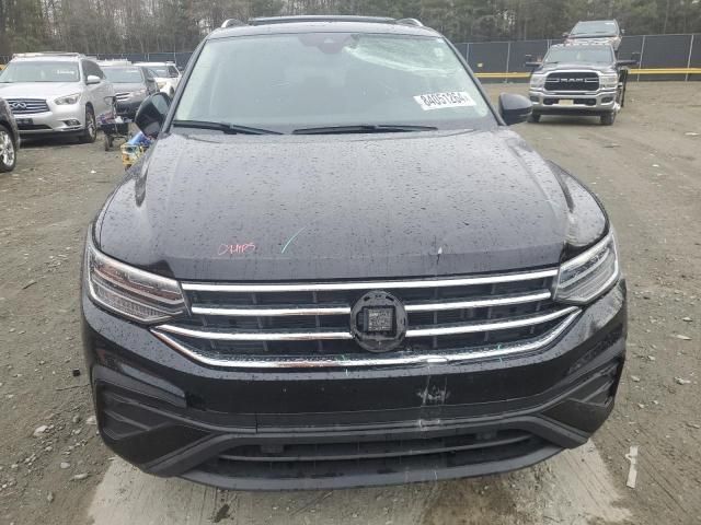 2022 Volkswagen Tiguan SE