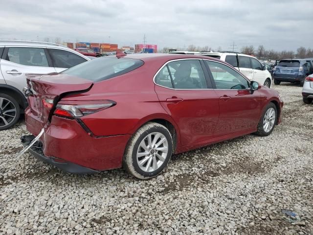 2022 Toyota Camry LE