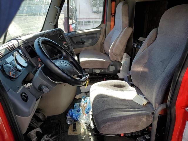 2016 Freightliner Cascadia 125