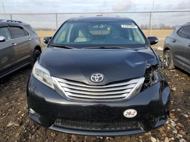 2016 Toyota Sienna XLE