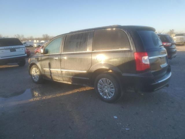 2016 Chrysler Town & Country Touring L