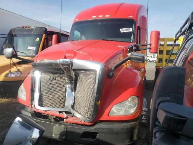 2020 Kenworth Construction T680