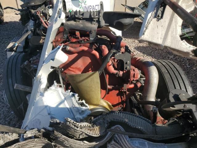 2020 International LT625