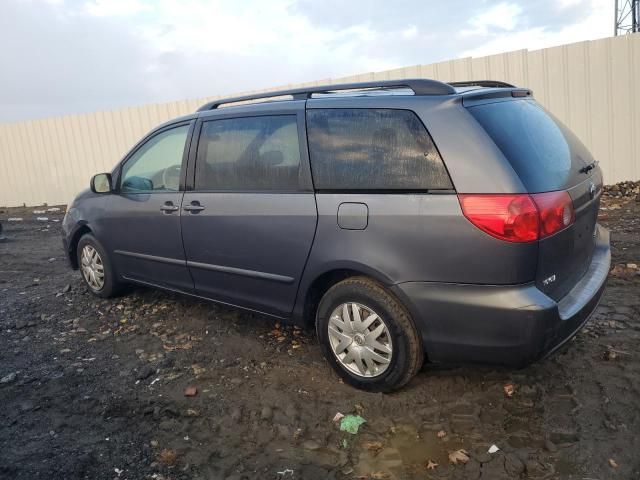 2006 Toyota Sienna CE