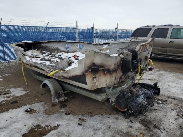 2014 Crestliner Boat