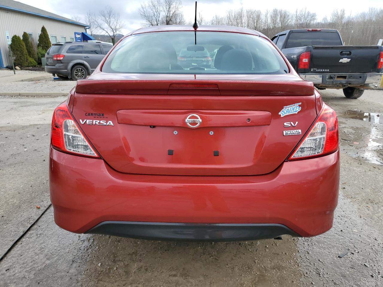 2019 Nissan Versa s