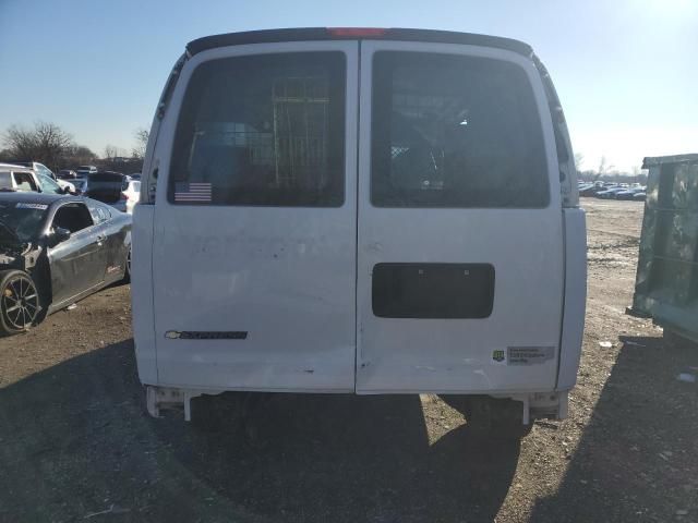 2019 Chevrolet Express G2500