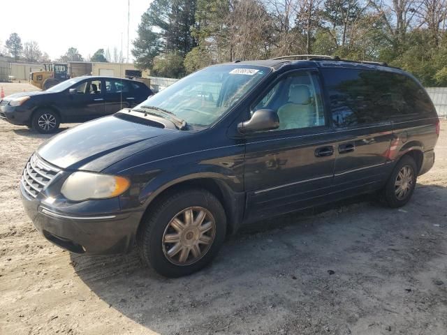 2007 Chrysler Town & Country Limited