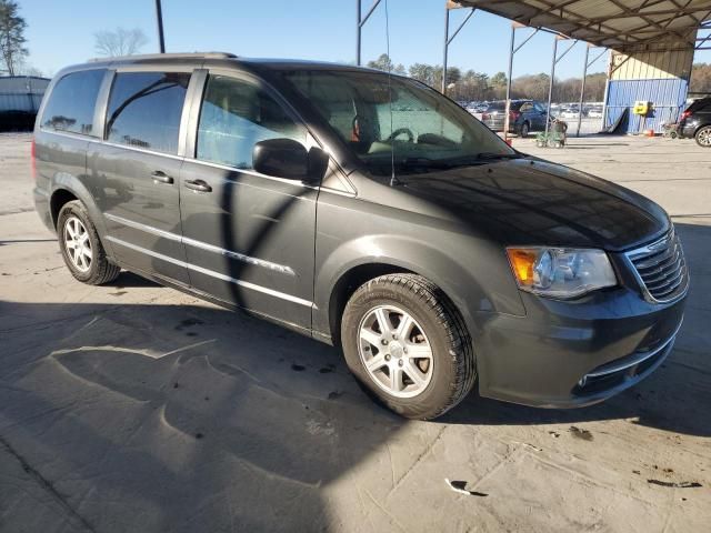 2012 Chrysler Town & Country Touring