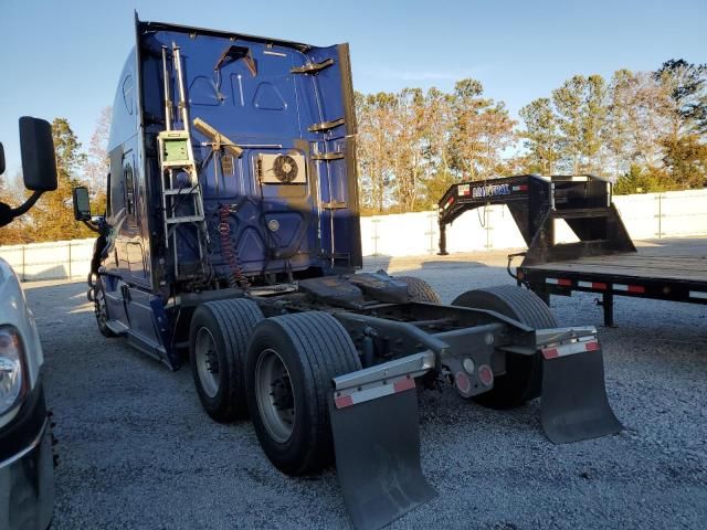 2015 Freightliner Cascadia 125