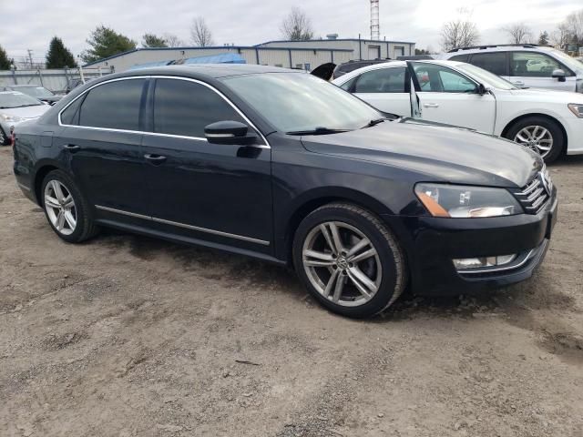 2013 Volkswagen Passat SEL