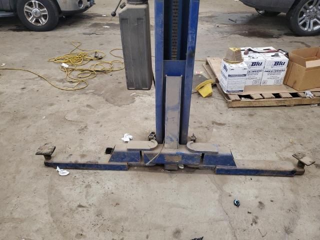 2005 Other Uprit Lift