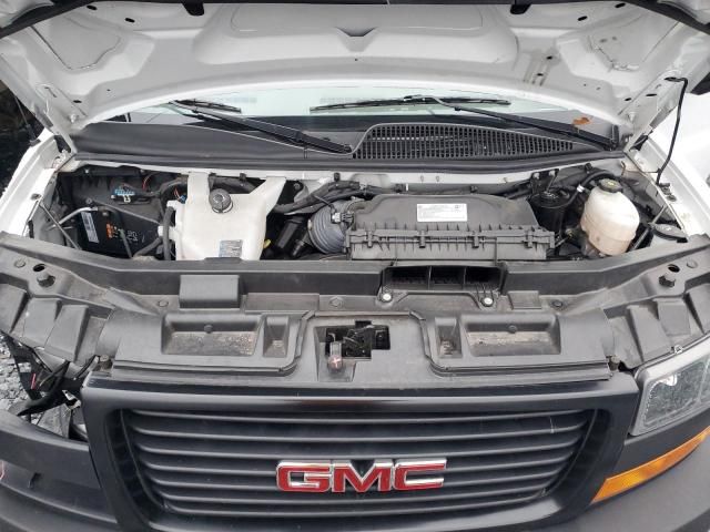 2023 GMC Savana Cutaway G3500