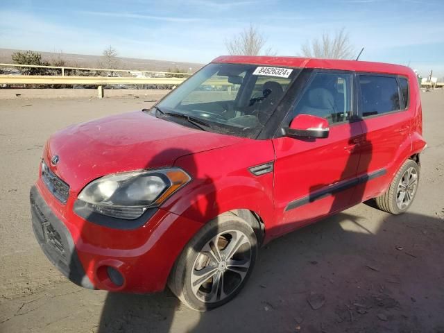 2013 KIA Soul +