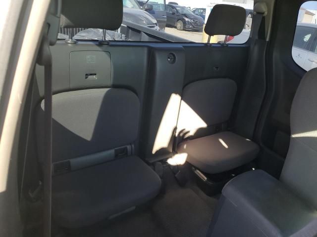 2011 Nissan Frontier S