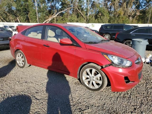 2012 Hyundai Accent GLS