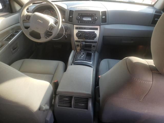 2006 Jeep Grand Cherokee Laredo