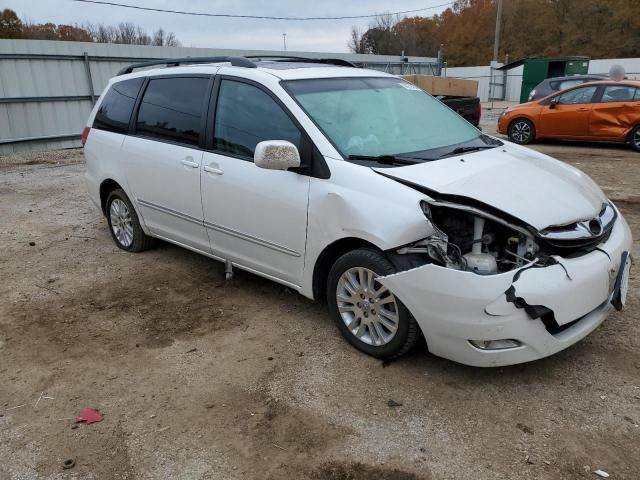 2008 Toyota Sienna XLE