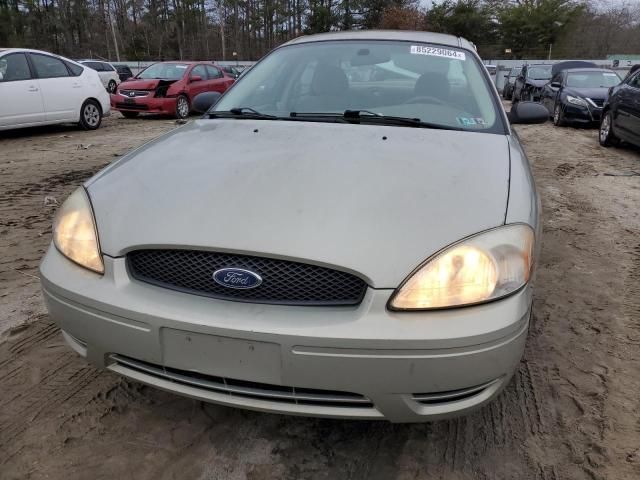 2006 Ford Taurus SE