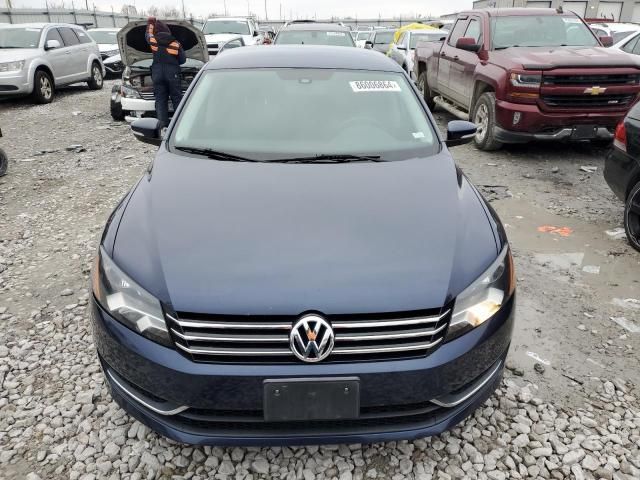 2014 Volkswagen Passat S