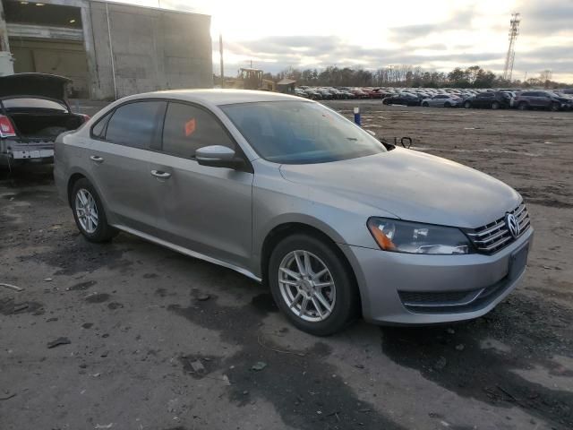 2014 Volkswagen Passat S