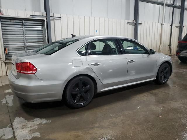 2012 Volkswagen Passat SE