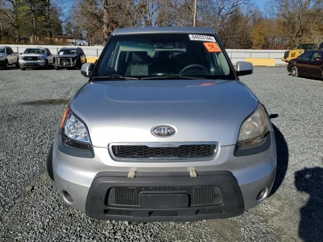 2010 KIA Soul +