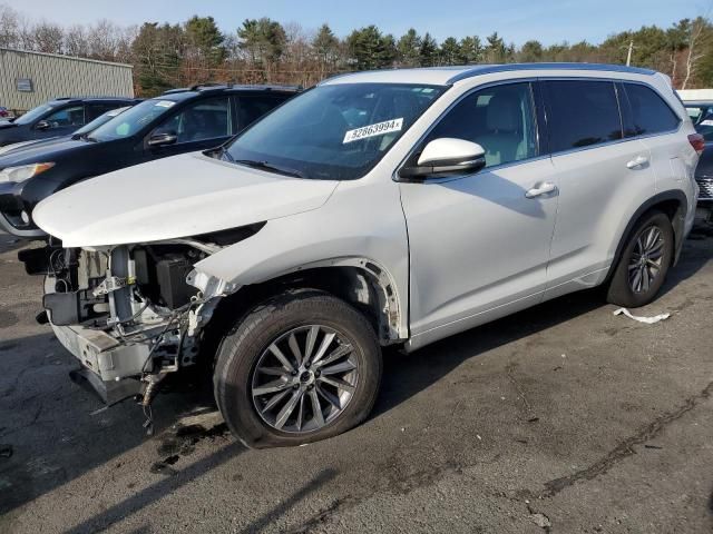 2018 Toyota Highlander SE