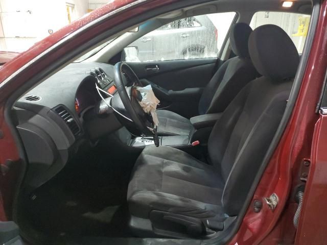 2010 Nissan Altima Base