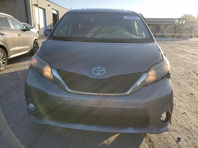 2014 Toyota Sienna Sport