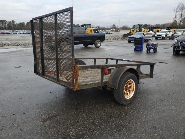 2004 Trail King Trailer