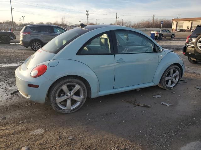 2010 Volkswagen New Beetle