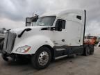 2021 Kenworth Construction T680