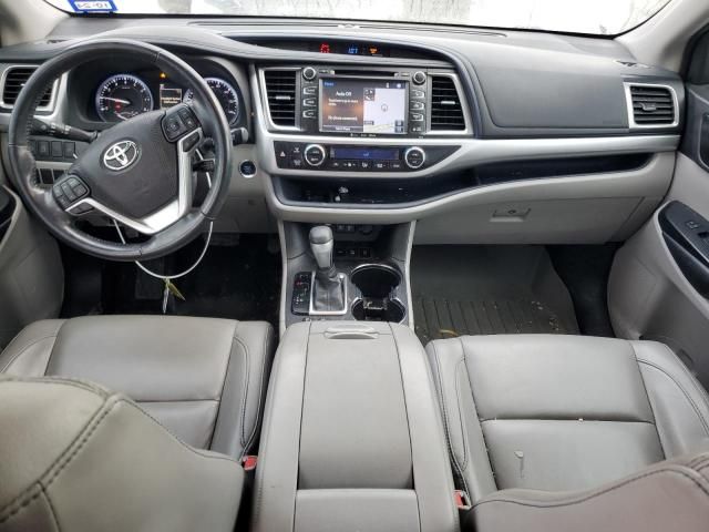 2018 Toyota Highlander SE