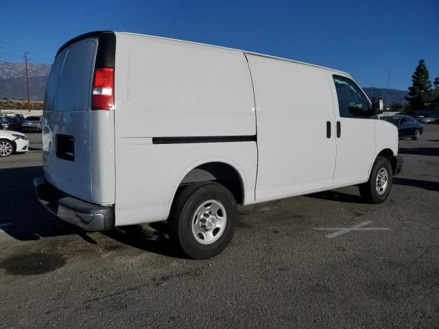 2021 Chevrolet Express G2500