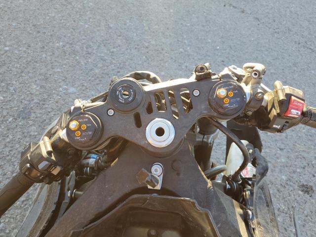 2024 Yamaha YZFR1