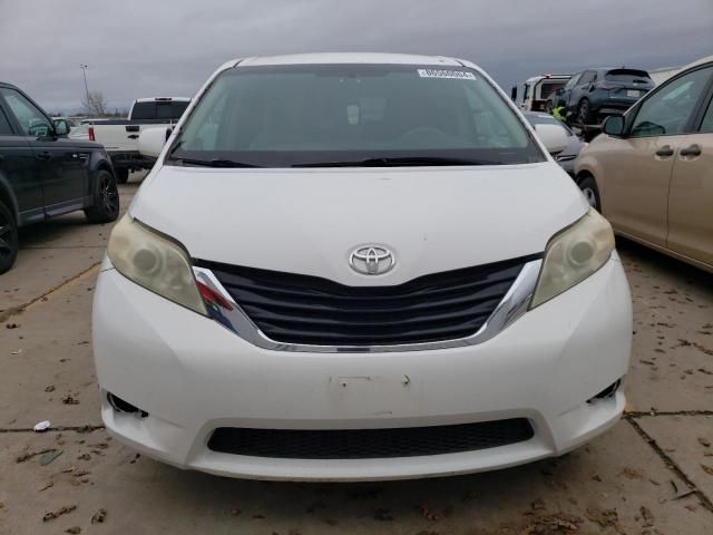 2012 Toyota Sienna LE