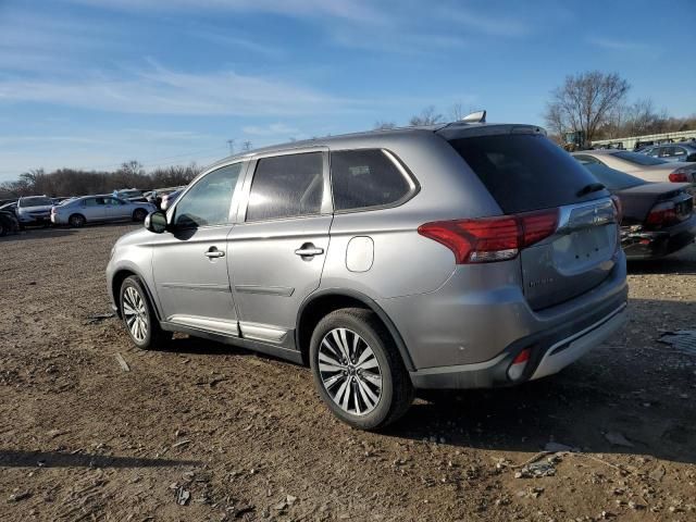 2019 Mitsubishi Outlander SE