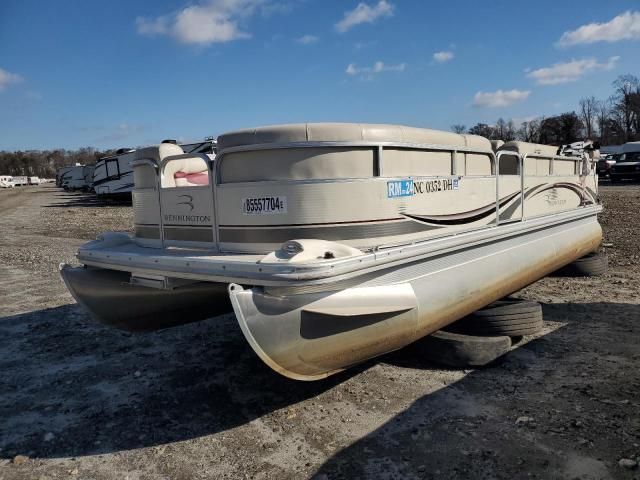 2007 Bennington Marine Pontoon