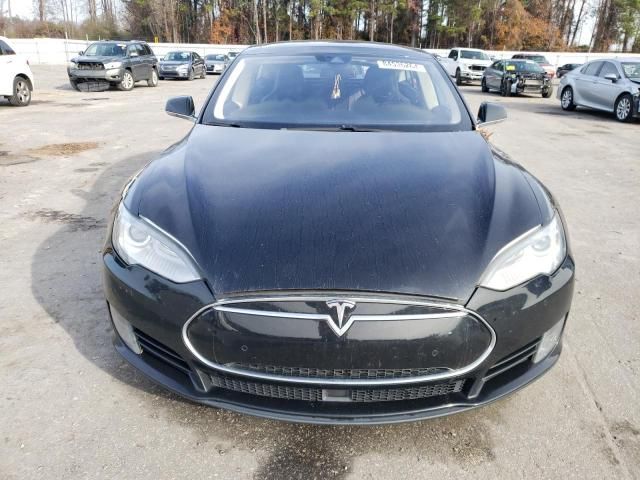 2015 Tesla Model S 70D