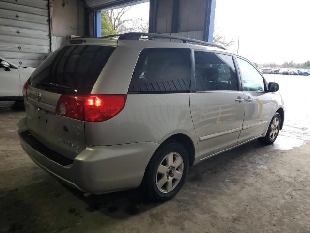 2008 Toyota Sienna CE