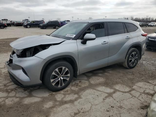 2020 Toyota Highlander XLE