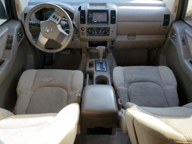 2005 Nissan Frontier Crew Cab LE