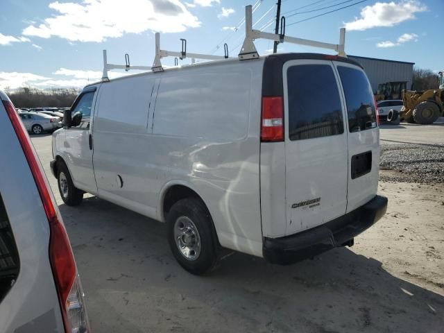 2013 Chevrolet Express G2500